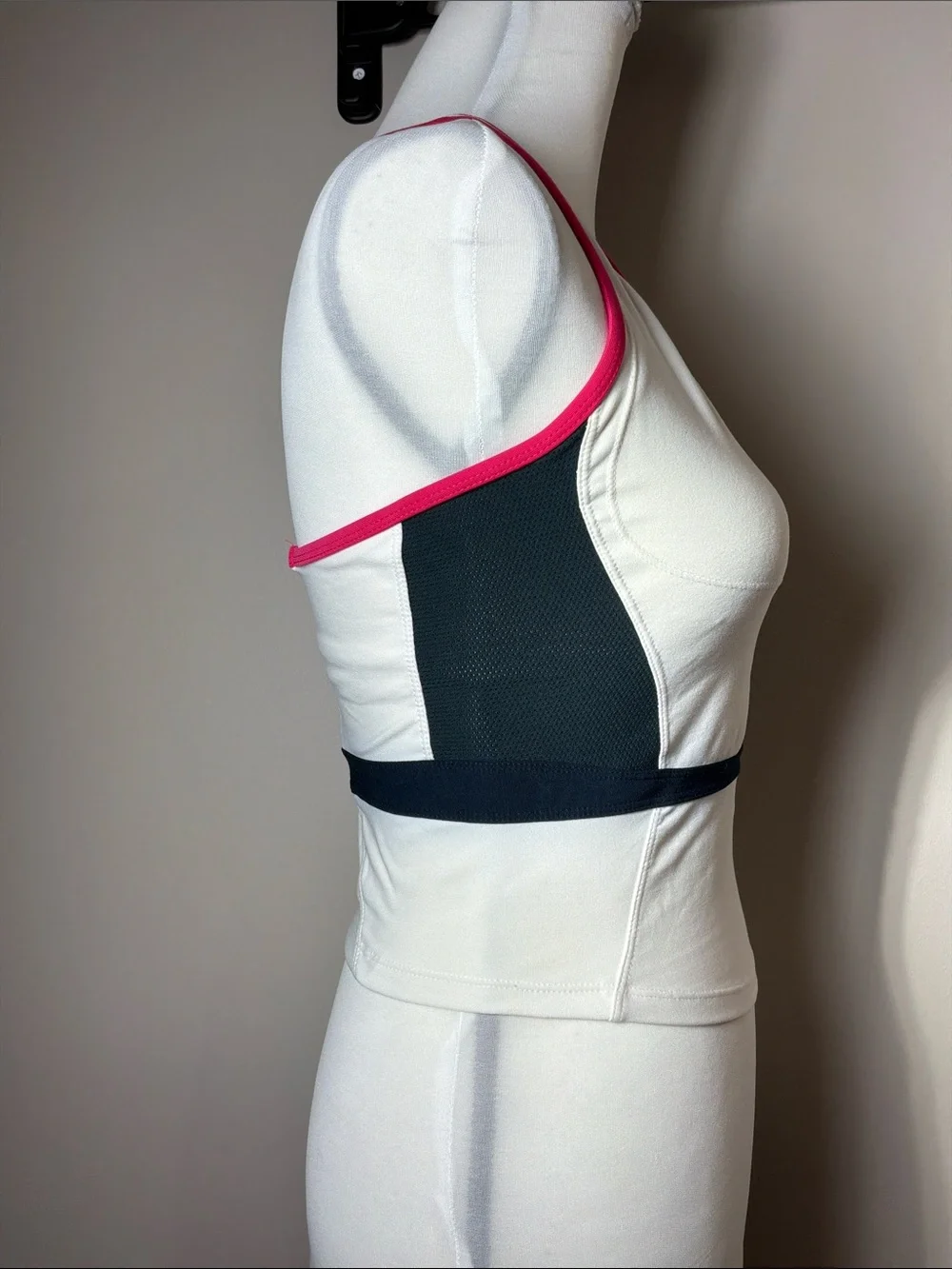 Nike Fitted T-back Tank Top White/Black/Hot Pink Sz M
